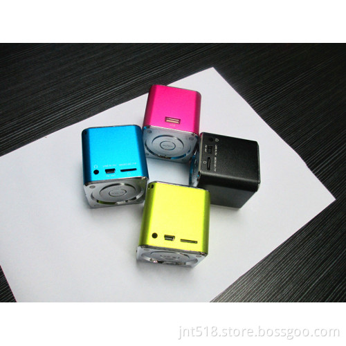 Manual for Mini Digital Speaker with Compatible USB / FM (T-07)